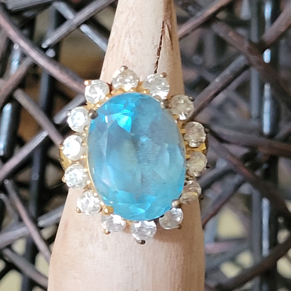 Suzanne Somers Blue and Gold Elegant Ring